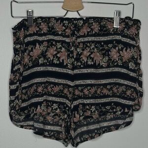 American Eagle Floral Black and Pink Shorts